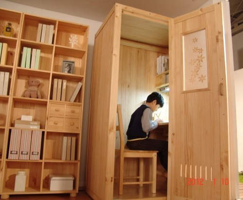 韓國販售的《用功書桌》這~不是三溫暖嗎wwww 韓國販售的《用功書桌》這~不是三溫暖嗎wwww