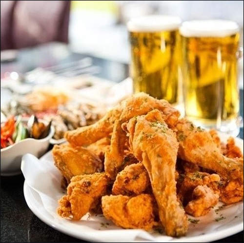 韓國大邱《炸雞啤酒節》大口吃肉大口喝酒的活動XD 韓國大邱《炸雞啤酒節》大口吃肉大口喝酒的活動XD