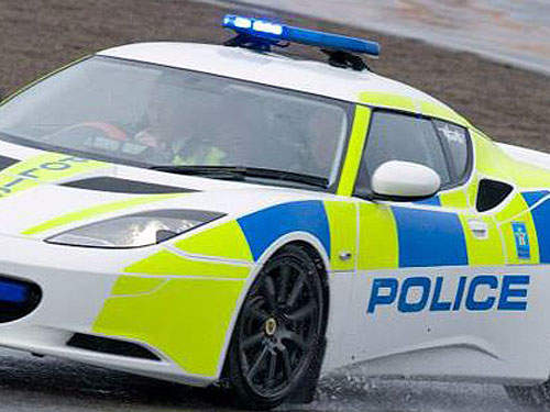 超殺《蓮花警車》身手矯健可不要小看它喔~ 超殺《蓮花警車》身手矯健可不要小看它喔~