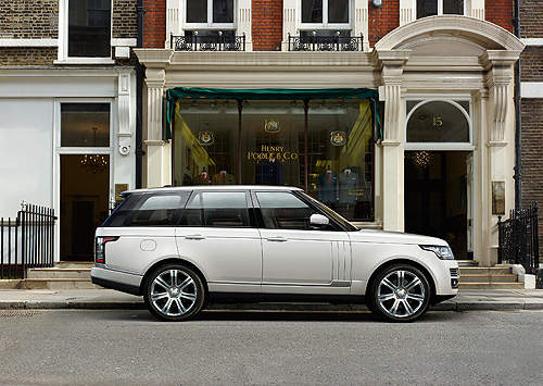《Land Rover Range Rover L》軸距加長更酥湖