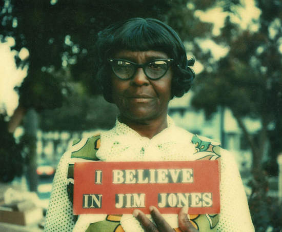 號稱《世界第一邪教》引發900人自殺慘案的真實事件