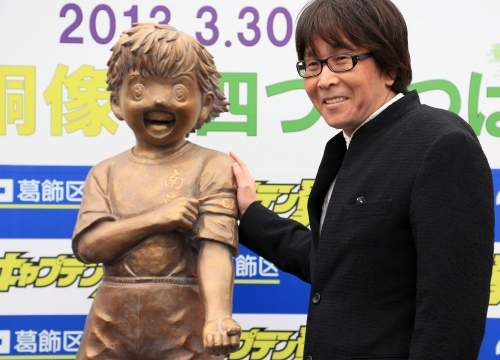《足球小將翼》等身大銅像揭幕 葛飾區好動漫呀 《足球小將翼》等身大銅像揭幕 葛飾區好動漫呀