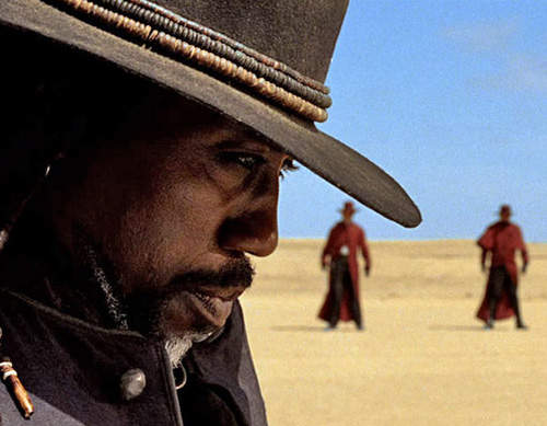 牛仔大戰殭屍 衛斯理史奈普殺光了吸血鬼這回殺殭屍 牛仔大戰殭屍 衛斯理史奈普殺光了吸血鬼這回殺殭屍