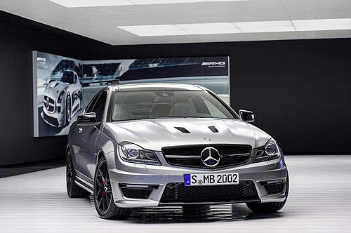 《賓士C63 AMG Edition 507》難道和牛仔褲有什麼關係?(誤) 《賓士C63 AMG Edition 507》難道和牛仔褲有什麼關係?(誤)