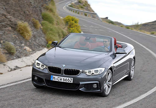 上空尤物《BMW 4系列敞篷車》等不及發表搶先脫 上空尤物《BMW 4系列敞篷車》等不及發表搶先脫
