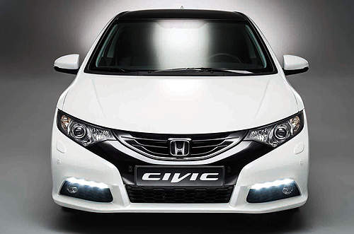 2014年式歐規《Honda Civic》新年當然要有新氣象 2014年式歐規《Honda Civic》新年當然要有新氣象