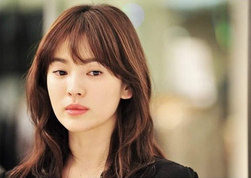 《2013最夯髮型》宋慧喬新戲招牌稀疏瀏海~ 《2013最夯髮型》宋慧喬新戲招牌稀疏瀏海~