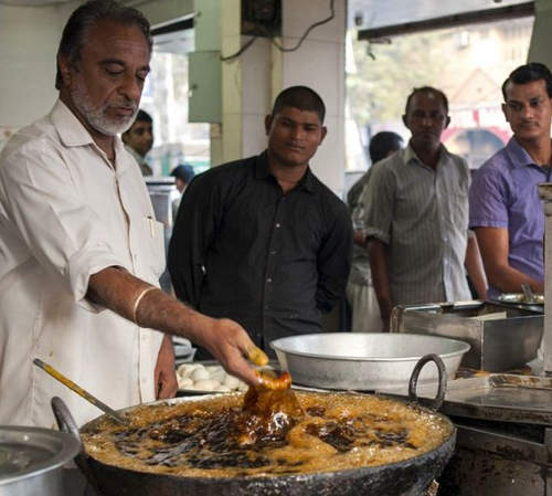 印度《神炸手》鐵砂掌對他來說根本不算什麼⊙＿⊙
