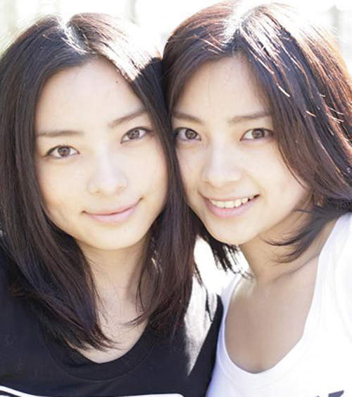 蒼杏奈、蒼麗奈 臉蛋三圍均一致美女雙包胎 蒼杏奈、蒼麗奈 臉蛋三圍均一致美女雙包胎