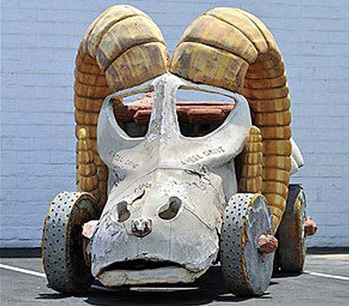 已知用車?《摩登原始人》石器時代卡車大拍賣~ 已知用車?《摩登原始人》石器時代卡車大拍賣~