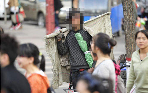 大陸《犀利哥二號》拾荒也超有型~ 大陸《犀利哥二號》拾荒也超有型~