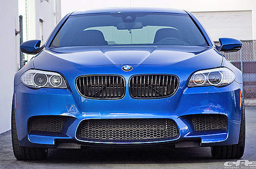 EAS改造《BMW M5》面子裡子當然都要顧 EAS改造《BMW M5》面子裡子當然都要顧