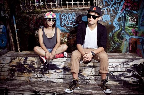 ★★★ 整年都好搭的 CONVERSE炫色印染系列帆布鞋 ★★★ ★★★ 整年都好搭的 CONVERSE炫色印染系列帆布鞋 ★★★