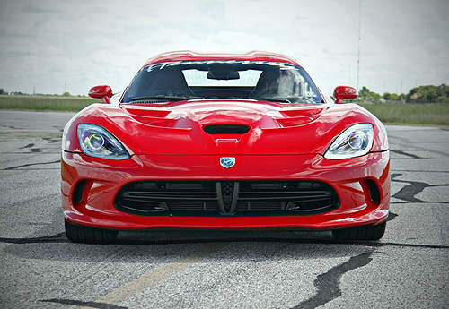 馬力705匹《SRT Viper GTS》超猛毒蛇究竟有多威? 馬力705匹《SRT Viper GTS》超猛毒蛇究竟有多威?