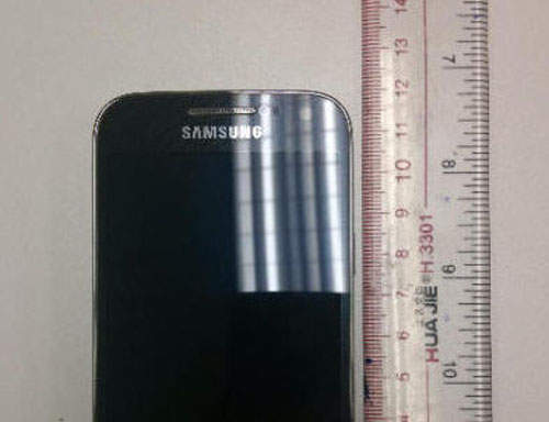 Samsung迷你版Galaxy S4 Mini 最新多張真機照大放送!? Samsung迷你版Galaxy S4 Mini 最新多張真機照大放送!?