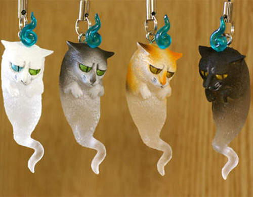 《怨念貓魂吊飾》商品化,求賣來台灣吧(跪) 《怨念貓魂吊飾》商品化,求賣來台灣吧(跪)