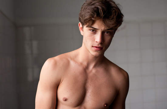 《Francisco Lachowski》巴西陽光小可愛當爸爸變得更可愛 《Francisco Lachowski》巴西陽光小可愛當爸爸變得更可愛