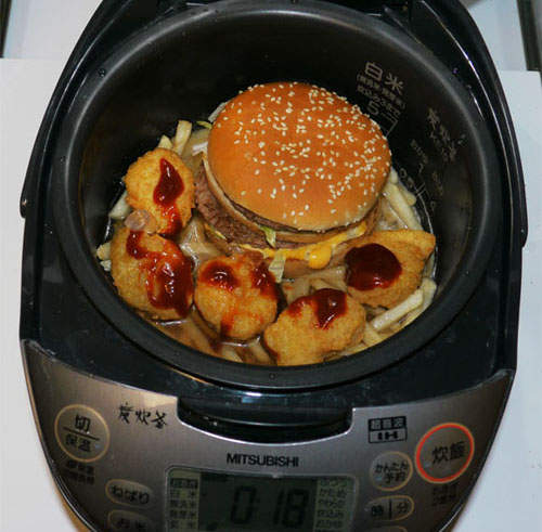 次世代《電鍋料理》可樂大麥克白飯