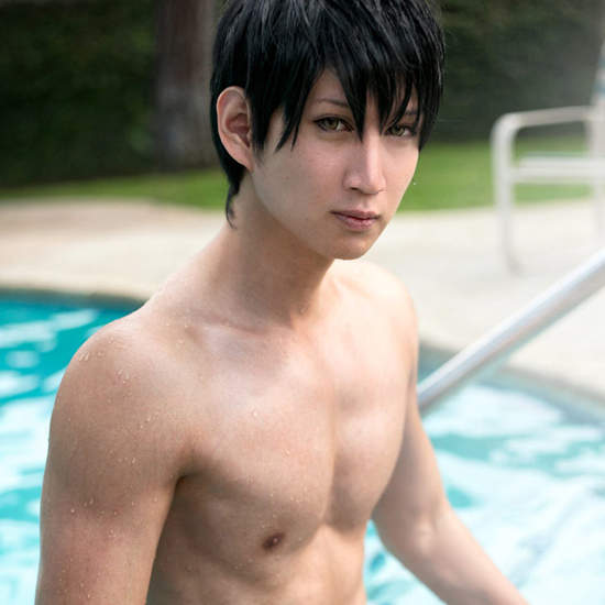《Okageo》美國Cosplay巧手男Coser連身材都還原 《Okageo》美國Cosplay巧手男Coser連身材都還原