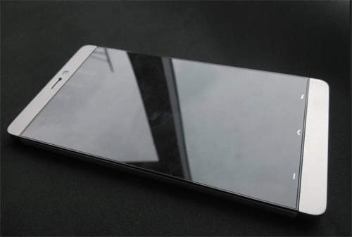 新一代大陸《小米手機3》原型機外流 真的就長這樣嗎(?) 新一代大陸《小米手機3》原型機外流 真的就長這樣嗎(?)