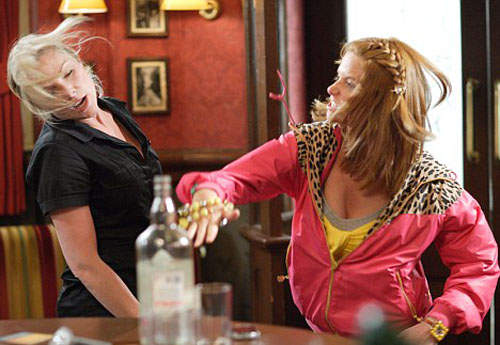 哀鳳5s慢動作攝影之巴臉篇　閃開！讓專業的來巴~www