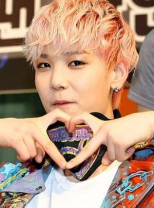 《明星的愛心》情人節給你滿滿的愛❤ 《明星的愛心》情人節給你滿滿的愛❤