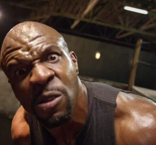 泰瑞克鲁斯APP　這個播放器非常有POOOOOWWEEEERRRRR!!!!!!