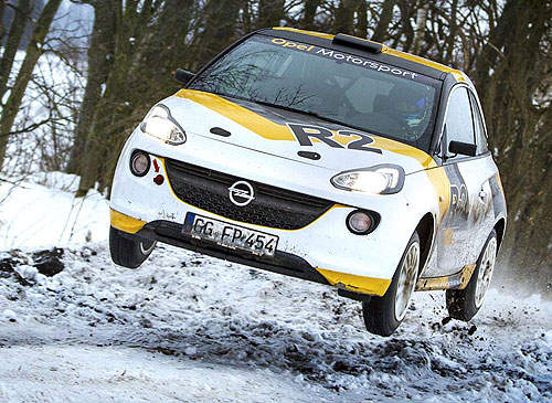 《Opel Adam R2越野賽車》可愛小車也是有好身手喔~ 《Opel Adam R2越野賽車》可愛小車也是有好身手喔~