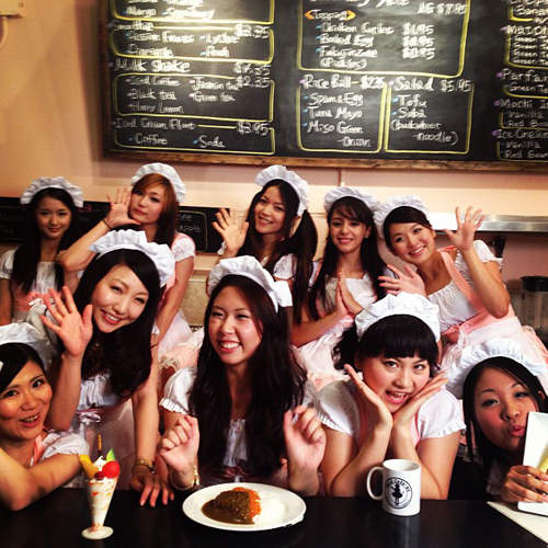 女僕咖啡廳登陸紐約 這次應該沒有危險女僕了吧(喂!) 女僕咖啡廳登陸紐約 這次應該沒有危險女僕了吧(喂!)