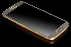 《黃金版Galaxy S4》 玩膩塑膠那這次就來玩黃金吧wwww 《黃金版Galaxy S4》 玩膩塑膠那這次就來玩黃金吧wwww