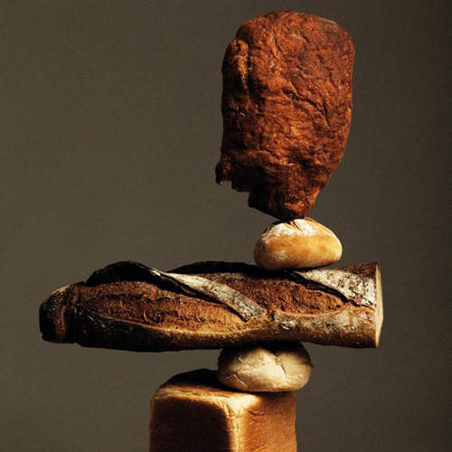 《平衡麵包》如果在家裡疊的話一定會被媽媽罵 《平衡麵包》如果在家裡疊的話一定會被媽媽罵