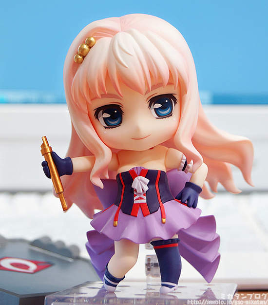 《超時空要塞F》Q彈可愛萌黏土人雪露 《超時空要塞F》Q彈可愛萌黏土人雪露