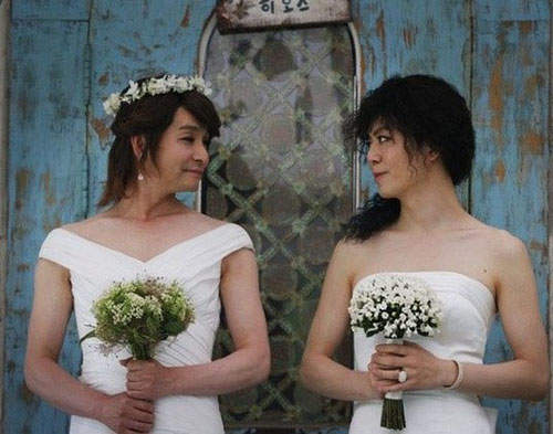 韓國首場《同志婚禮》你們也要一直幸福下去喔❤ 韓國首場《同志婚禮》你們也要一直幸福下去喔❤