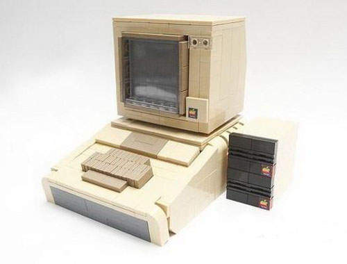 老外打造超復古《樂高蘋果電腦Apple II+》 你也想要動手做做看嗎~ 老外打造超復古《樂高蘋果電腦Apple II+》 你也想要動手做做看嗎~