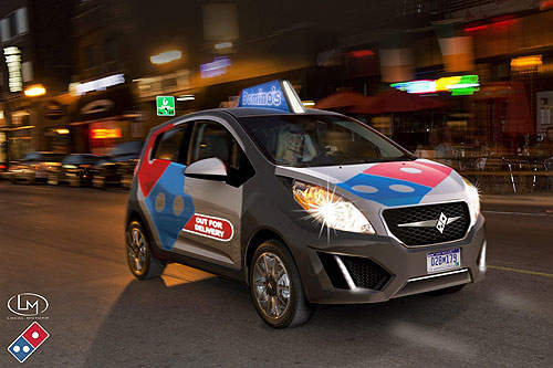 《雪佛蘭Spark》演完變型金剛要改行送披薩？