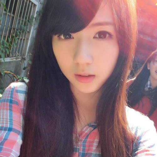 台版麻倉憂　佳佳兒　超甜美正妹有一張可愛的明星臉