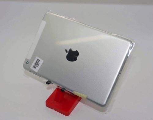 最新二代iPad mini 2多組背照曝光 今年等得到嘛~(嗯?) 最新二代iPad mini 2多組背照曝光 今年等得到嘛~(嗯?)