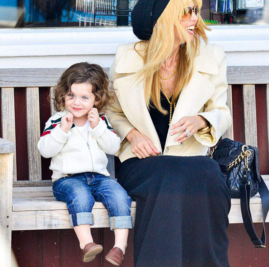 造型師Rachel Zoe的小孩《Skyler》這麼可愛一定是......? 造型師Rachel Zoe的小孩《Skyler》這麼可愛一定是......?