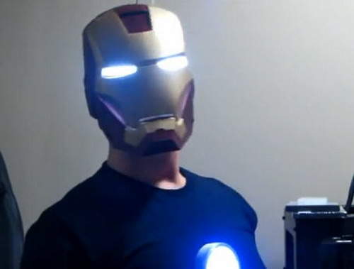 網友自製帥爆《3D列印鋼鐵人頭盔》 這次真的買得到耶