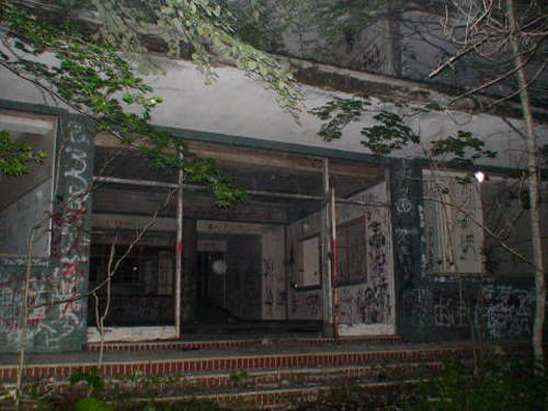 雄別炭礦病院 不但有熊出沒還是著名的靈異地點? 雄別炭礦病院 不但有熊出沒還是著名的靈異地點?