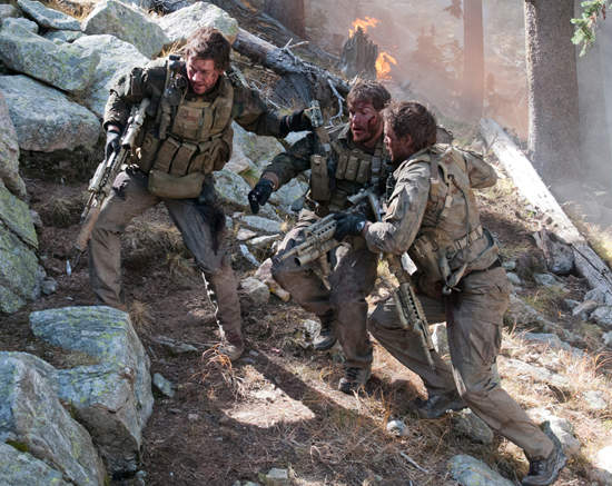 電影《紅翼行動》一場1打30的戰爭 電影《紅翼行動》一場1打30的戰爭