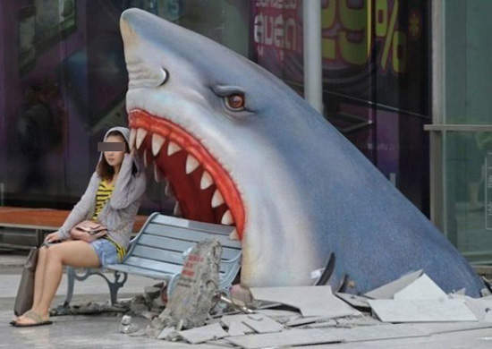 創意長椅 小心下面還有陷阱唷