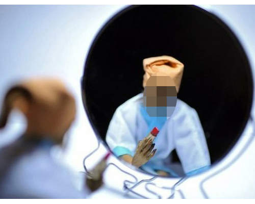 女孩們典型的早晨　妳也是這樣從活屍變活人的嗎（嗯？）