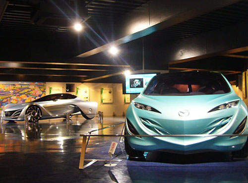 Google街景逛大街　用電腦就可以帶你參觀MAZDA博物館