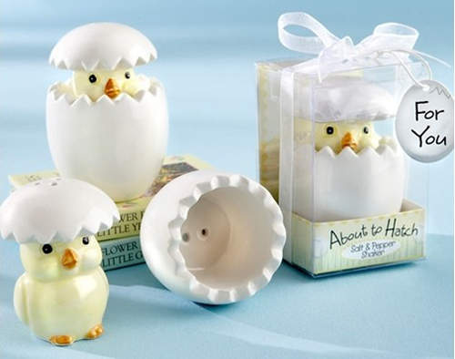 《創意造型鹽罐》忍不住一直拿起來加鹽巴～