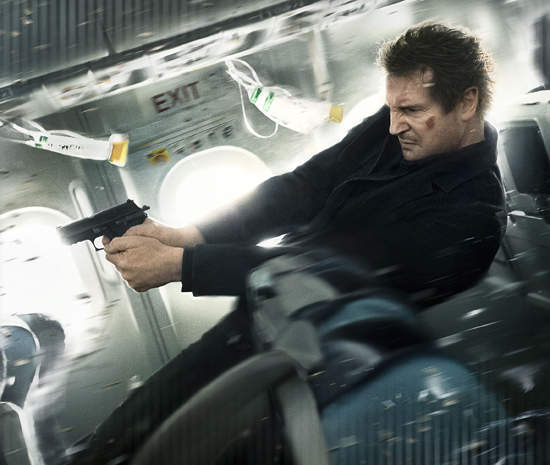 連恩尼遜《空中救援》最強老爸連坐個飛機都會出事(嘆) 連恩尼遜《空中救援》最強老爸連坐個飛機都會出事(嘆)