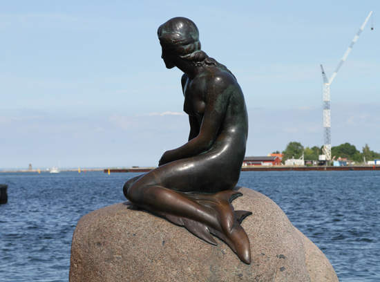 世界各地的《著名童話雕像》 世界各地的《著名童話雕像》