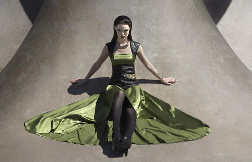 《時尚洛基》模特兒藝術家Briana也敵不過神的魅力～