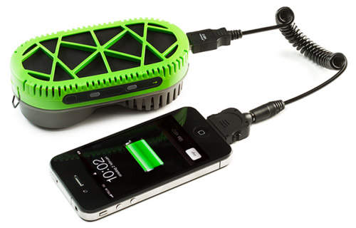 超神奇《水充電電池》問世 只要有水就能充真是太神奇了～傑克