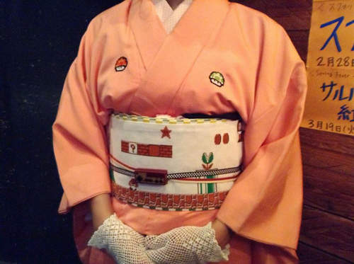 《瑪莉歐和服》好可愛~我也想要一件啦(≧<>≦)